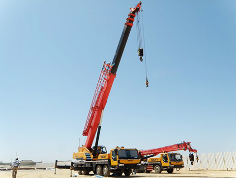 truck crane .png
