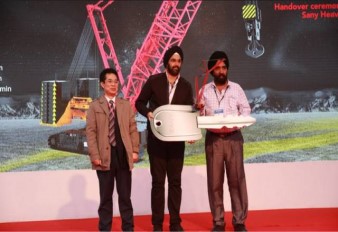 SANY delivers SCC6500A big crane to Amrik Singh & Sons at Bauma China