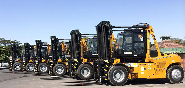 SANY FORKLIFT TRUCK FOR PORT OF SAN JOSE.jpg