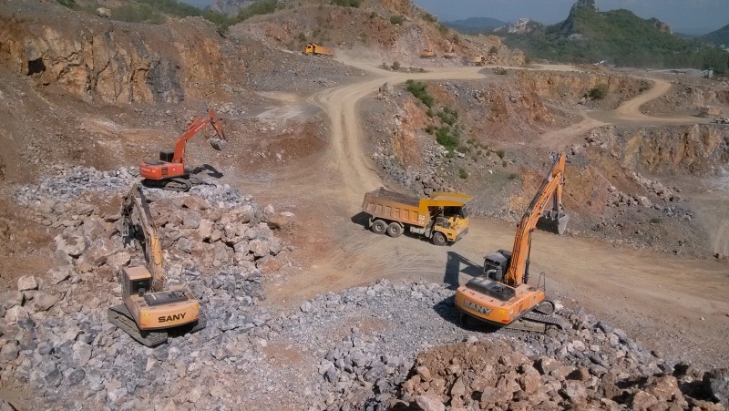 SANY SY245H Excavators Construction Projects SANY SY245H Excavators Construction Projects