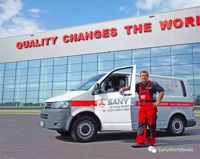 SANY overseas service engineer