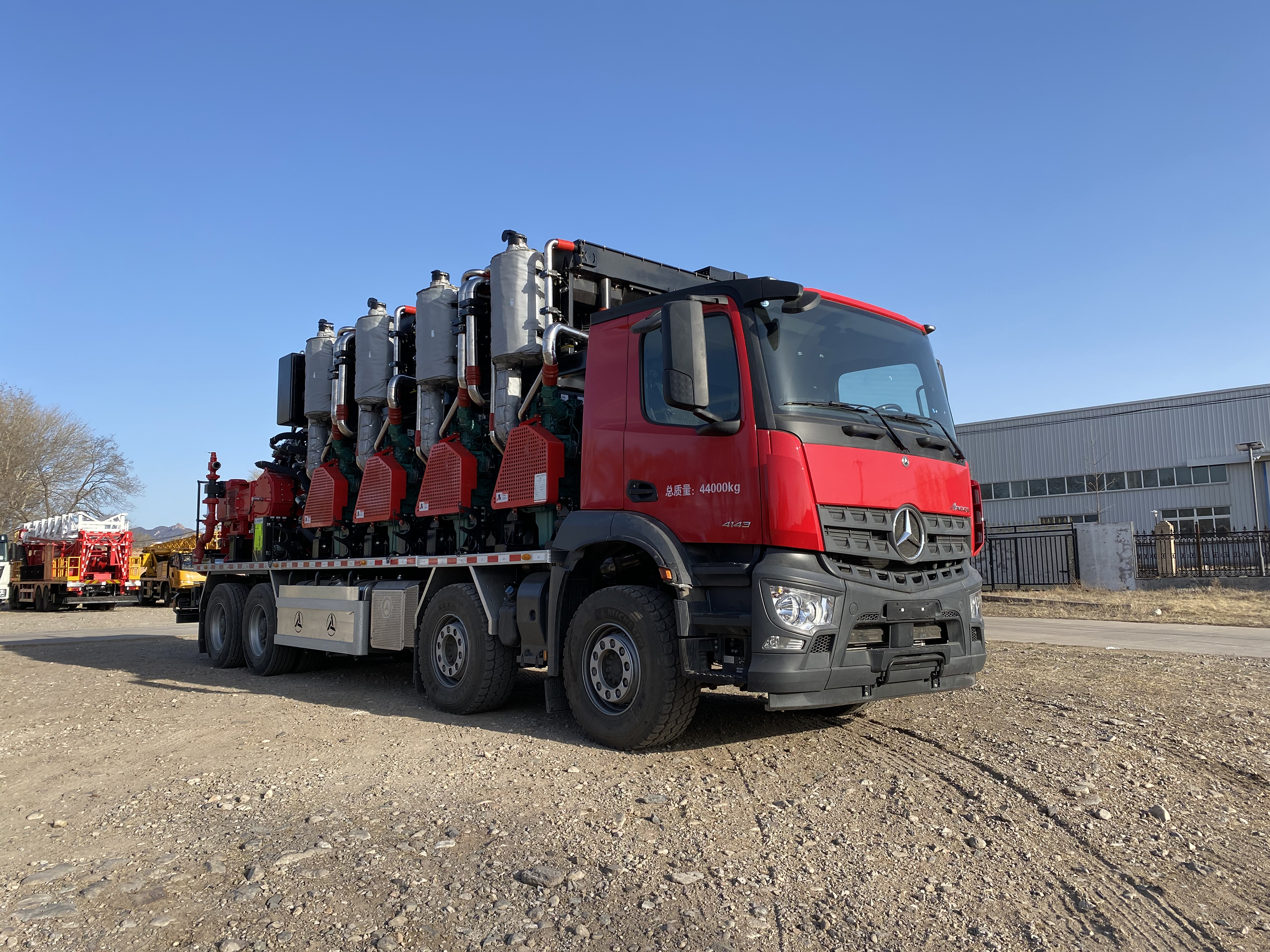 Hydraulic Fracturing Truck | Exceptional Performance With Longer