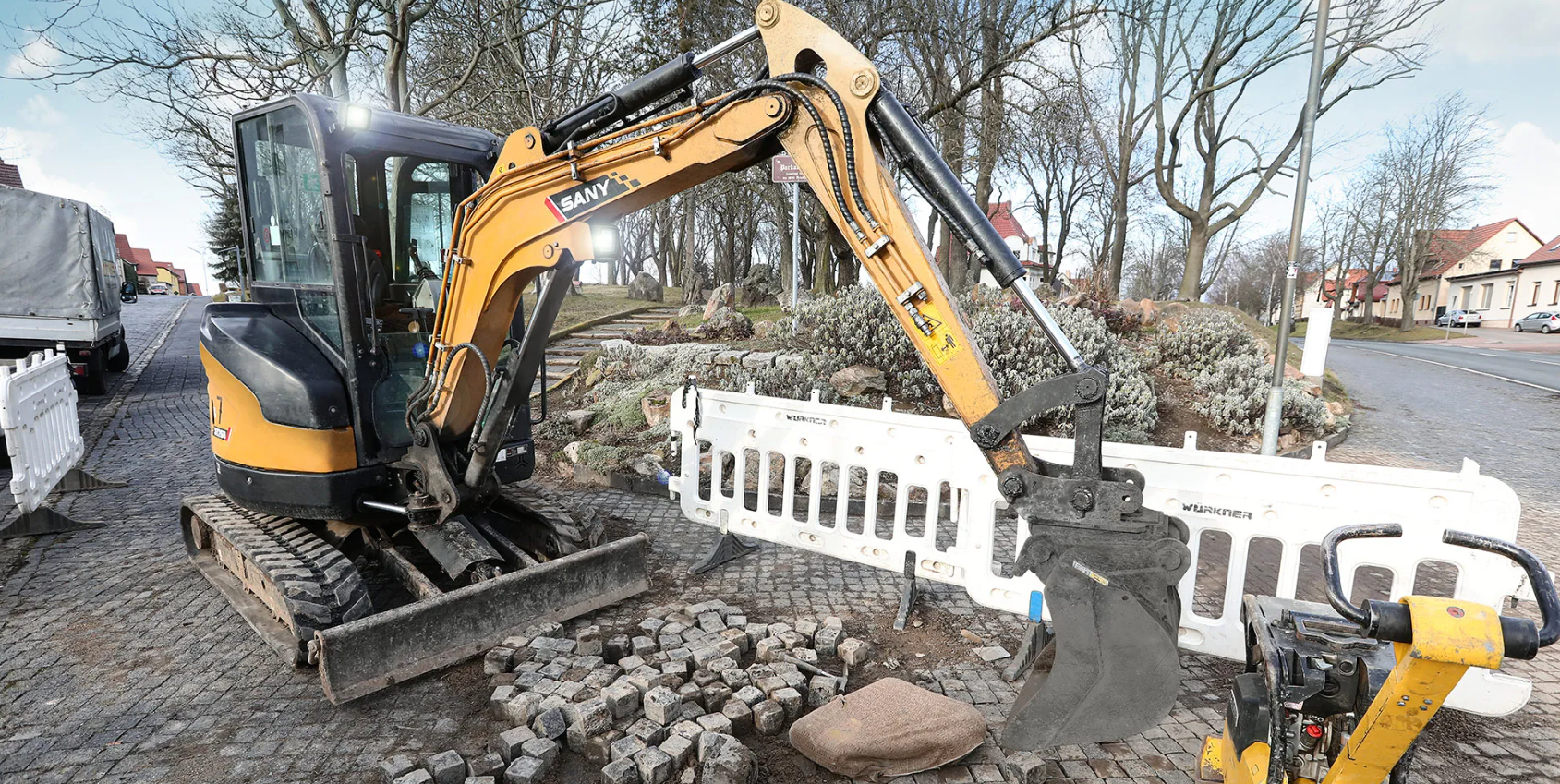 Safe excavator operation