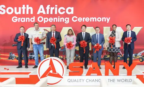 The SANY South Africa Industrial Park was officially completed in Johannesburg. Construction began in 2023, and the 28,000-square-meter facility is expected to produce 1,000 excavators annually. Integrating manufacturing, logistics, and talent development functions, the park will further support South Africa’s manufacturing sector and industrialization process.
