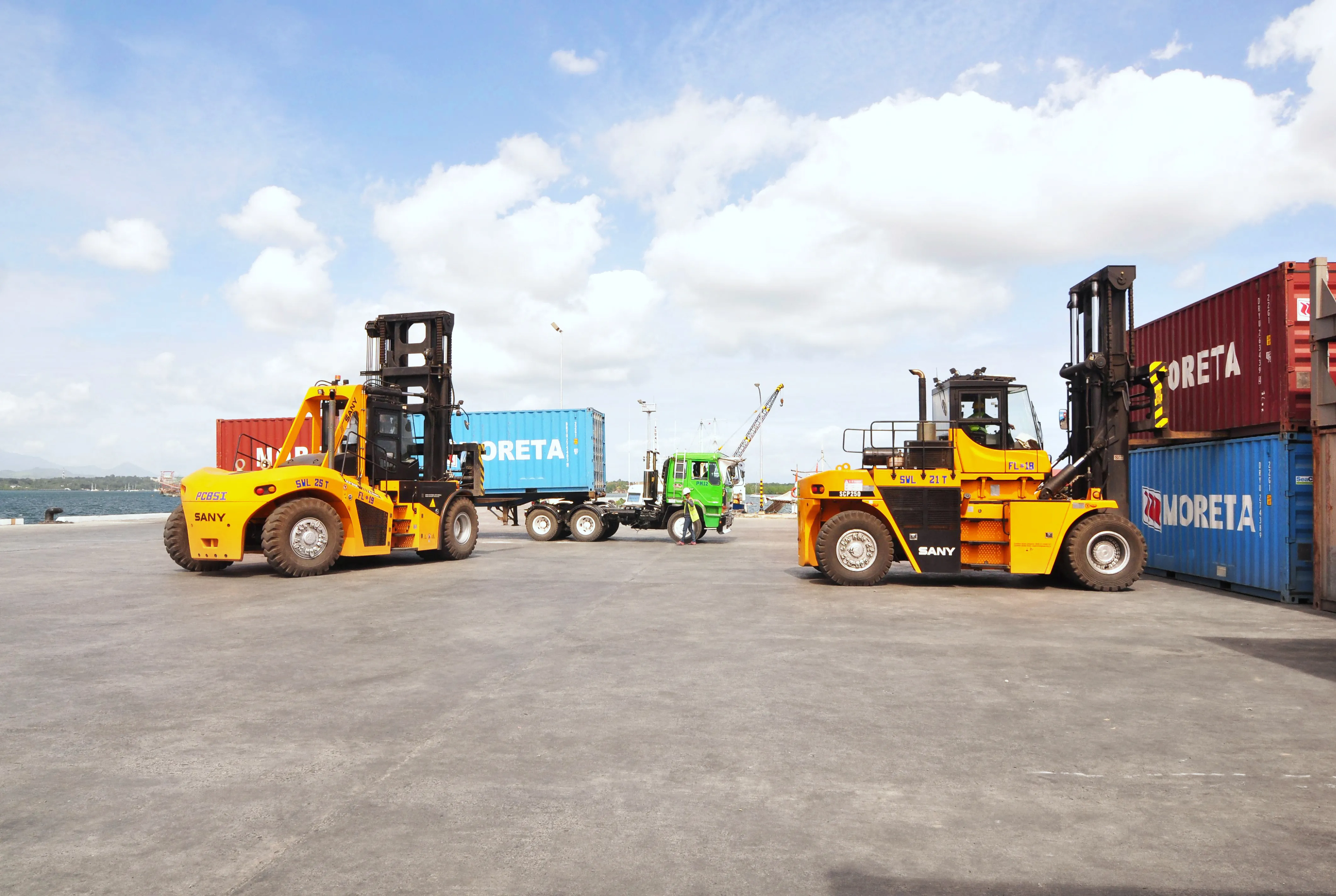 SANY forklift truck at work