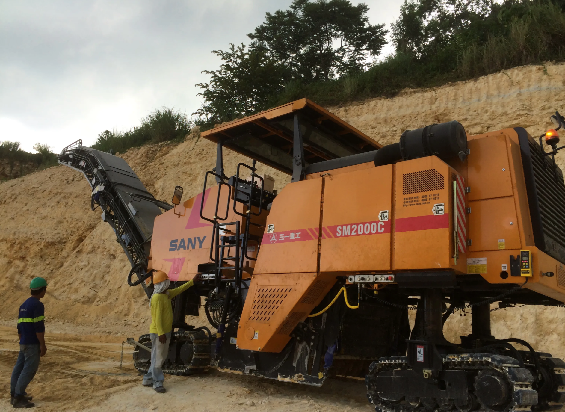 SANY milling machine in operation