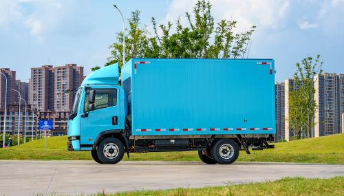 Autocarri leggeri elettrici