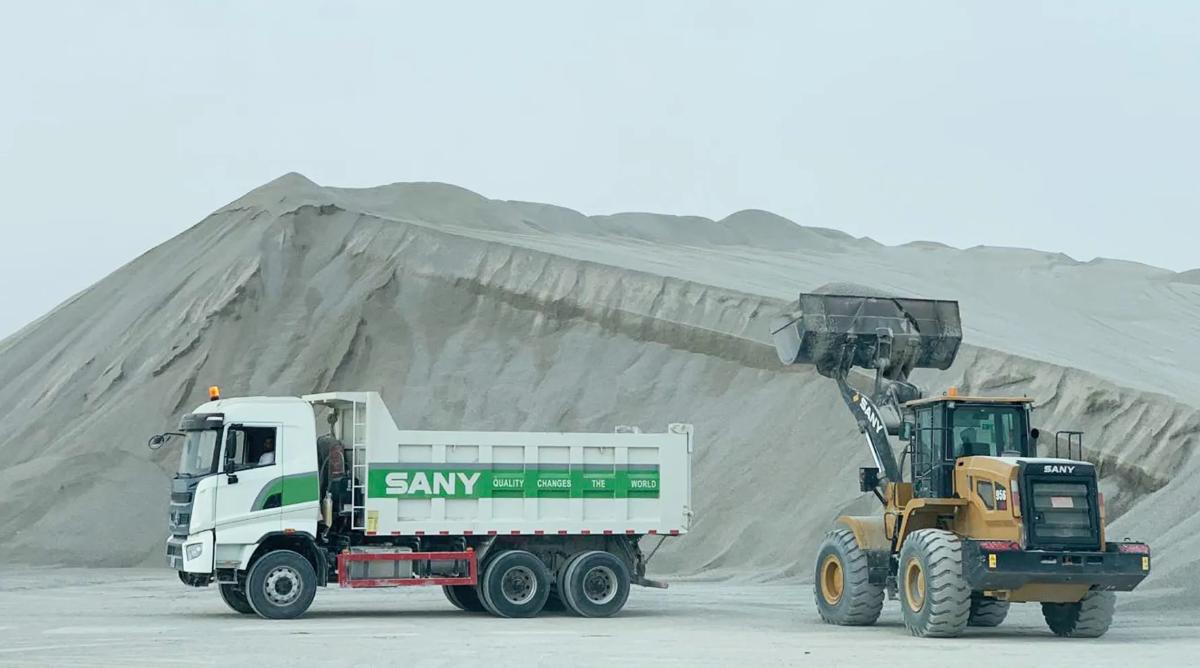 SANY dump truck preparing for work